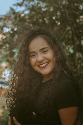 Lena, 25