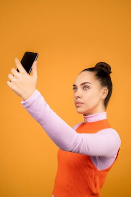 Katharina, 28